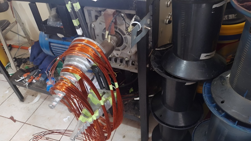 Proceso de rebobinado de estator